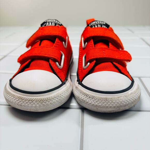 Converse x Peanuts Chuck Taylor All Star 2V Lo Shoes
A01870F Size 7 - Picture 8 of 10